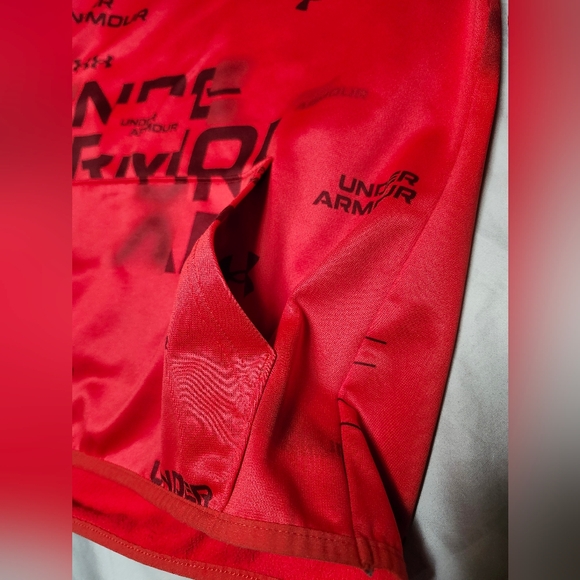 Under Armour Cherry Red Logo'd Hoodie Sweatshirt In Youth Large Size (14-16) - Picture 6 of 11